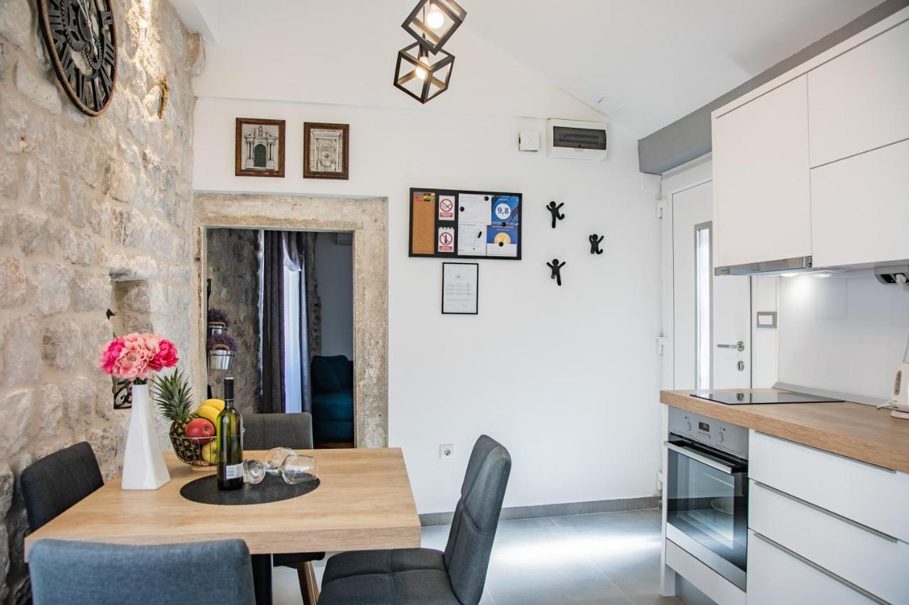 Apartment Ivan Split Buitenkant foto